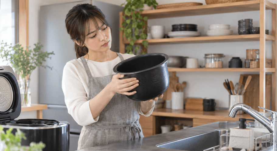 水とお米を入れた状態で持ち運ぶこともありますよね。